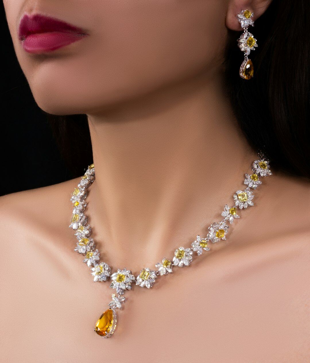 luxury diamond necklace